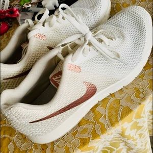 Nike Flex Running Shoes Like New Size 9